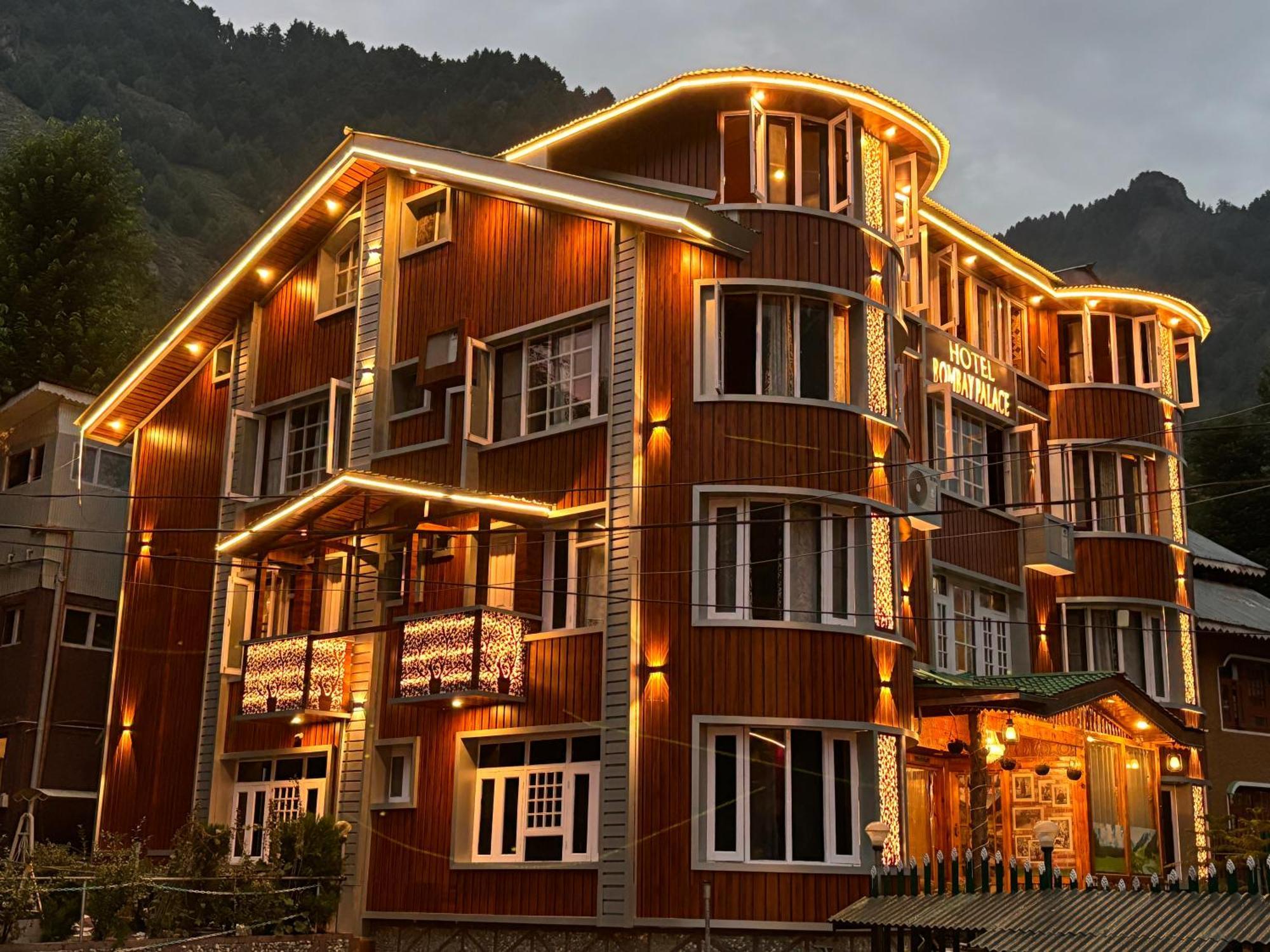 Bombay Palace Otel Pahalgām Dış mekan fotoğraf